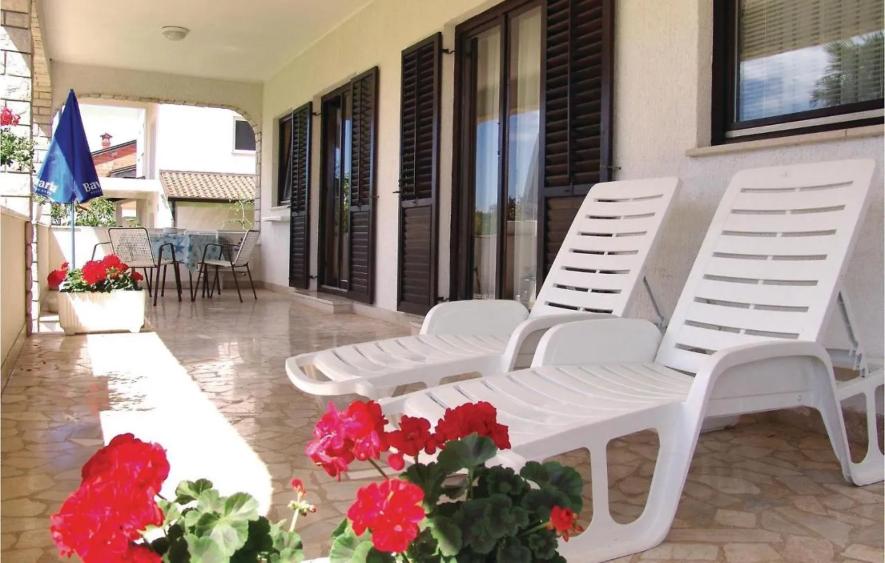 Pet Friendly Apartment In Porec With Wifi